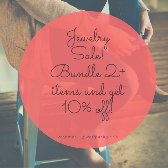 Brand New! Silver Fish Shaped Earrings - Picture 3 of 3